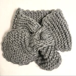Gray Cable Knit Headband hat adjustable single button